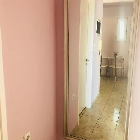 Appartement Lovely D Patras